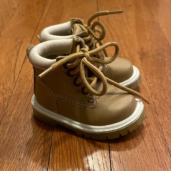 NWOT Kid Connection Baby Tan Lace Up Work Boots, Size 1 - Picture 2 of 7